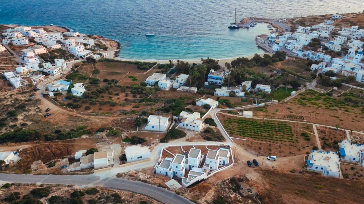 Camvillia Donoussa Village Suites エクステリア 写真