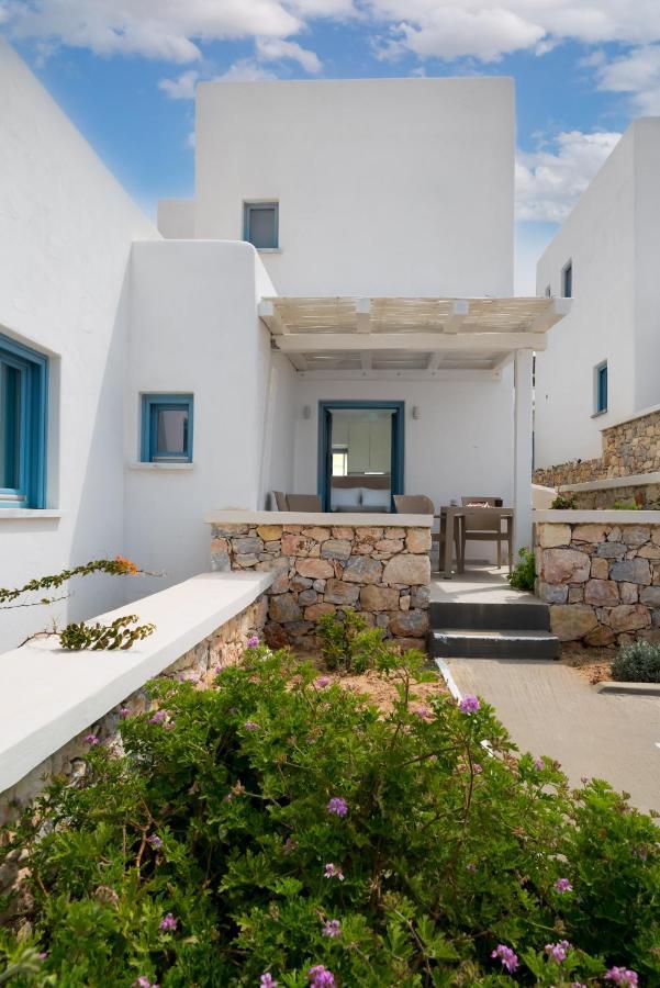 Camvillia Donoussa Village Suites エクステリア 写真
