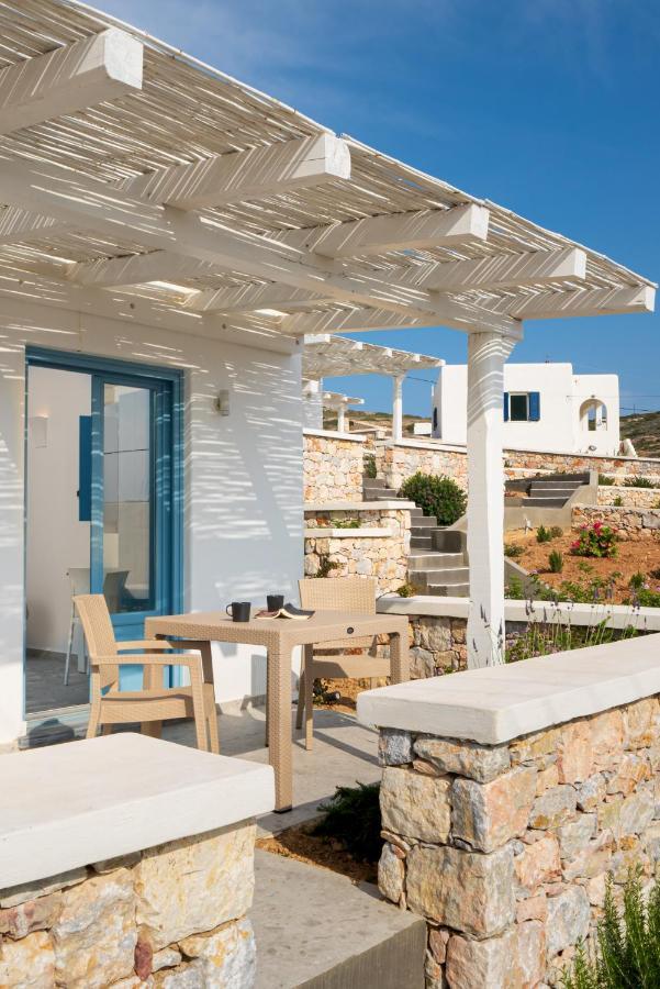 Camvillia Donoussa Village Suites エクステリア 写真